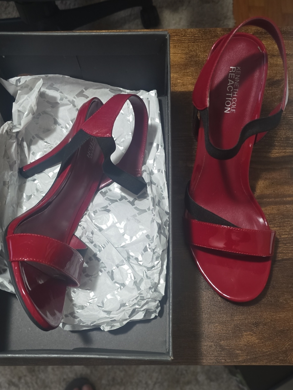 Like New Kenneth Cole Reaction Red Patent Open-Toe Slingback Heels